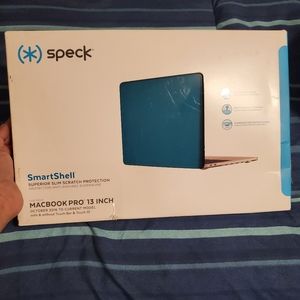 Speck SmartShell for MacBook Pro 13 inch